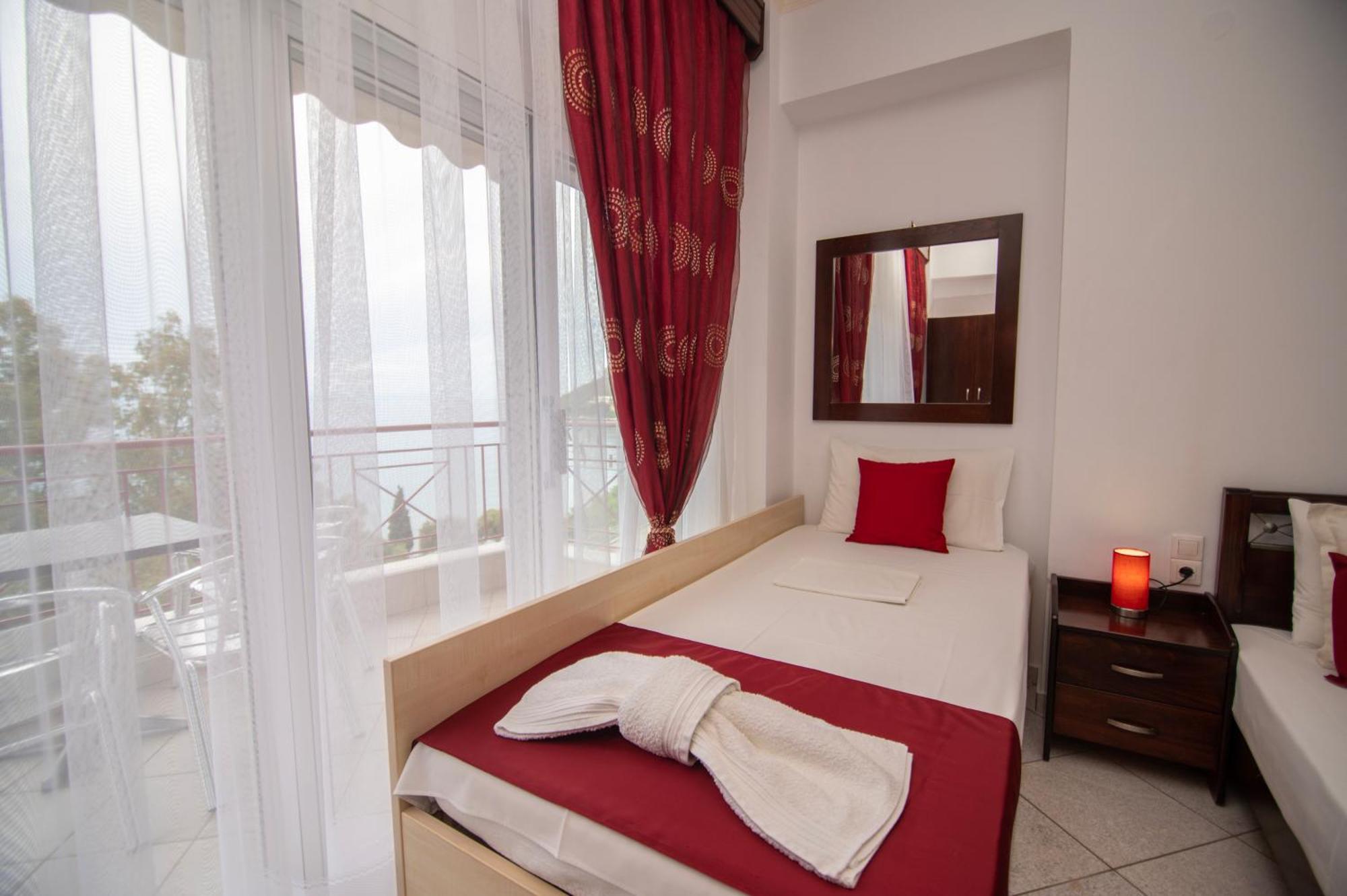 Hotelsunnybeachgr 波帝卡 外观 照片